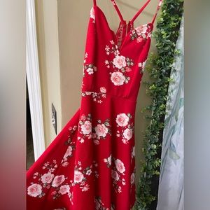 small red flower back lace dress